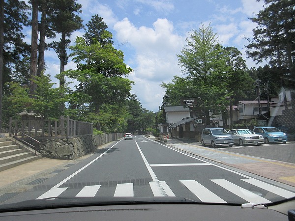 1.山内の道.jpg