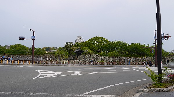 3.お城前の交差点.jpg